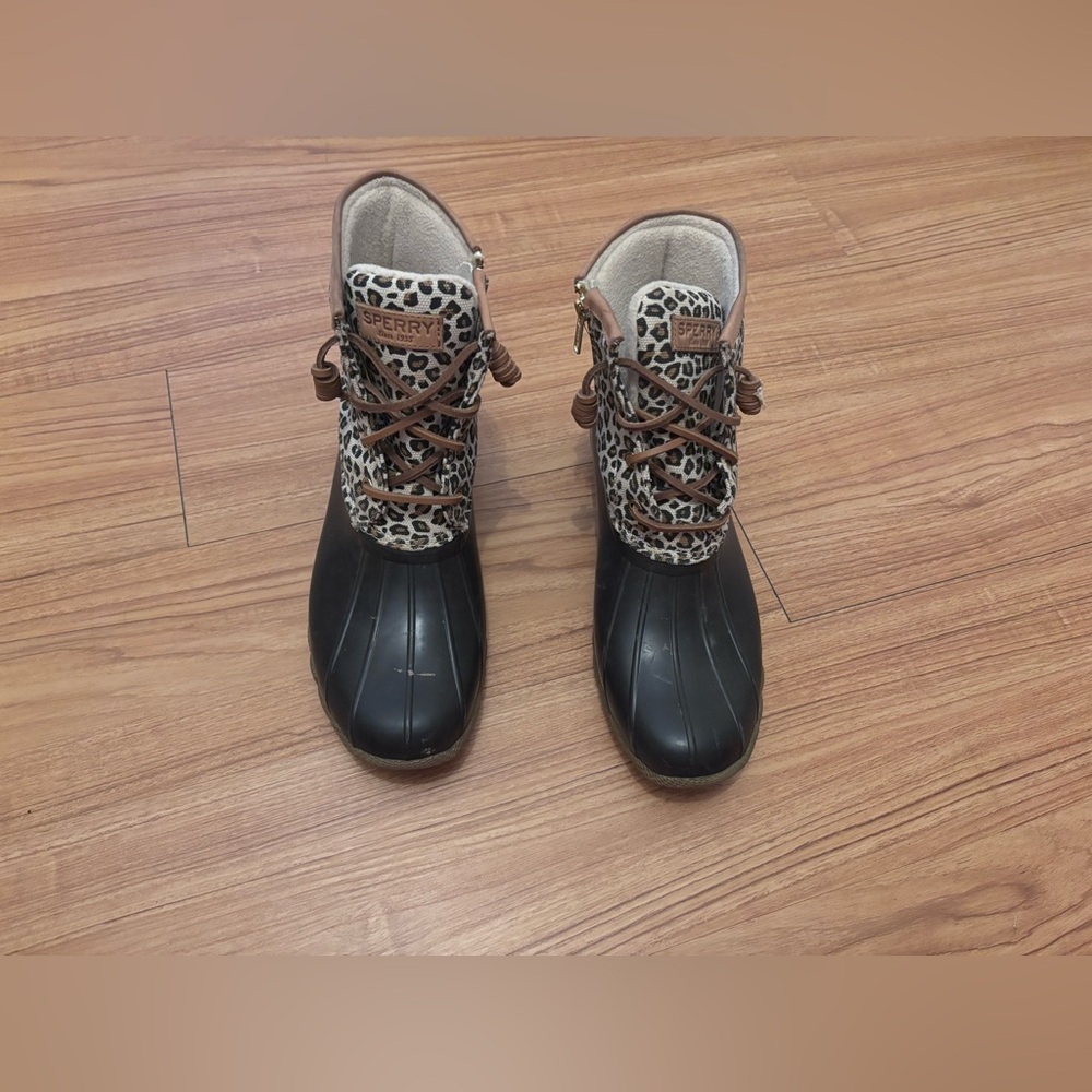 Cheetah Print Sperry Boots size 9.5